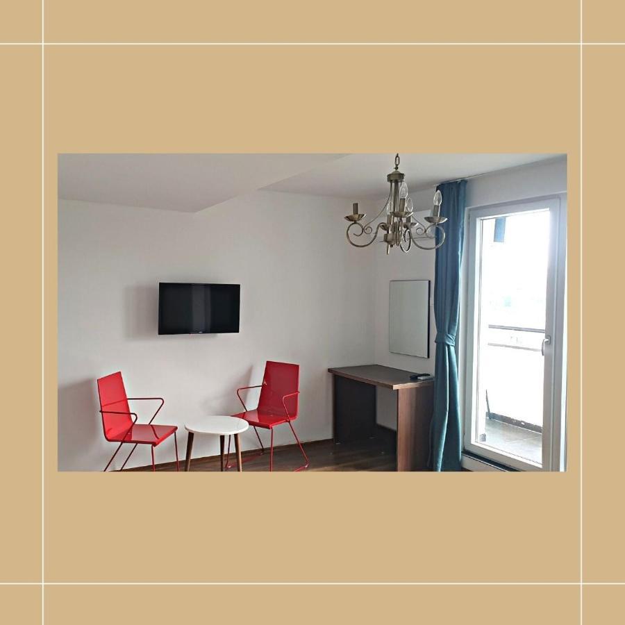 Pristina Newborn Rooms Bagian luar foto